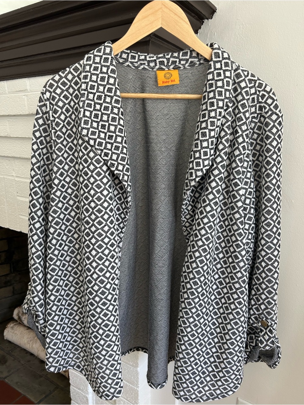 Ruby Rd. Black & White Geometric Open Front Cardigan